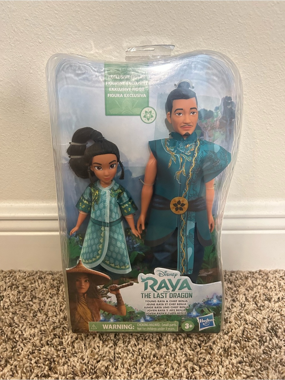 Hasbro Disney Raya the last dragon Young Raya & chief benja